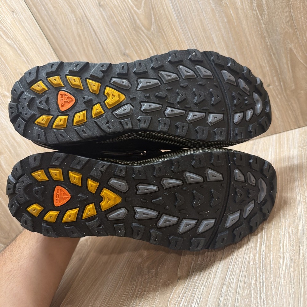 Nike ACG Air Exploraid Light Graphite Grey Gold Black Shoes Size 7 FV2925-001 - Picture 6 of 7